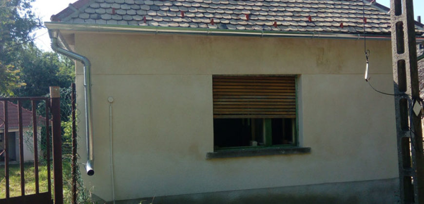 Giếng lạnh, nhà 78 m2, lô 1890 m2 – Hidegkút, 78 m2 ház, 1890 m2 telek
