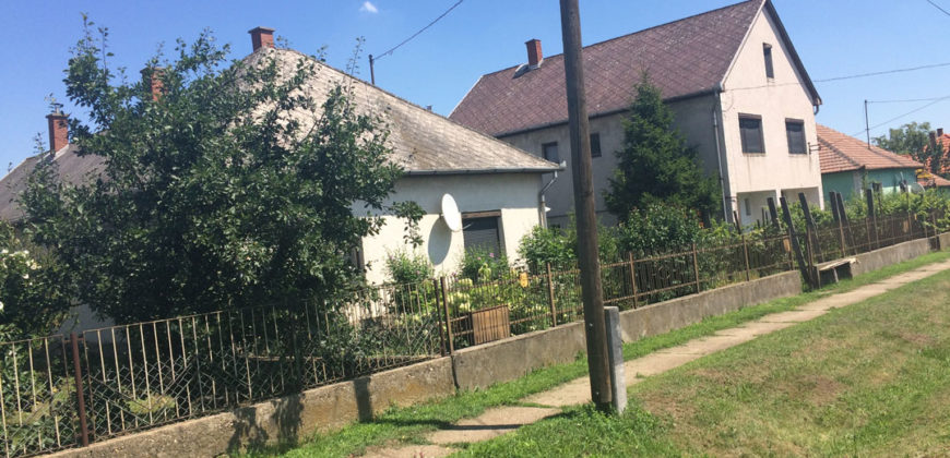 Csincse, 96 m2 ház, 1440 telek