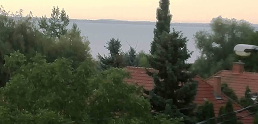 Balatonalmádi, nhà 400 m2, lô 740 m2 – Balatonalmádi, 400 m2 ház, 740 m2 telek