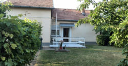 Hévíz, nhà 100 m2, lô 557 m2 – Hévíz, 100 m2 ház, 557 m2 telek