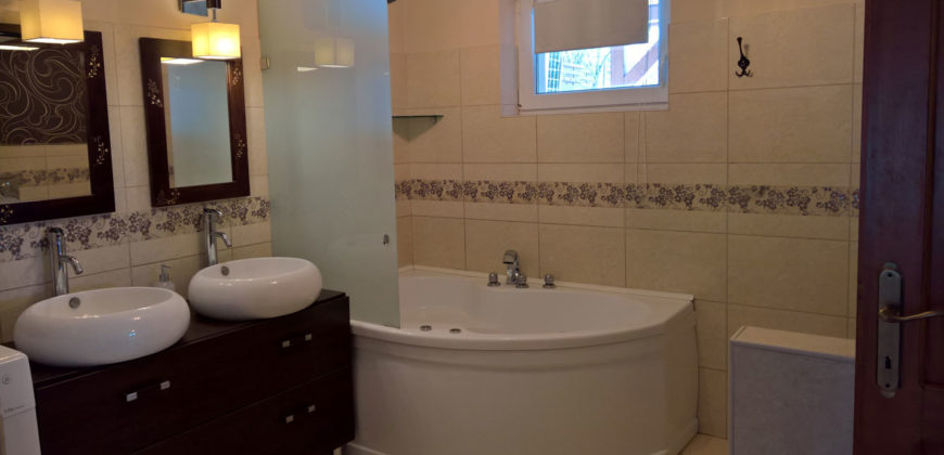 Miskolc, 165 m2 ház, 620 m2 telek