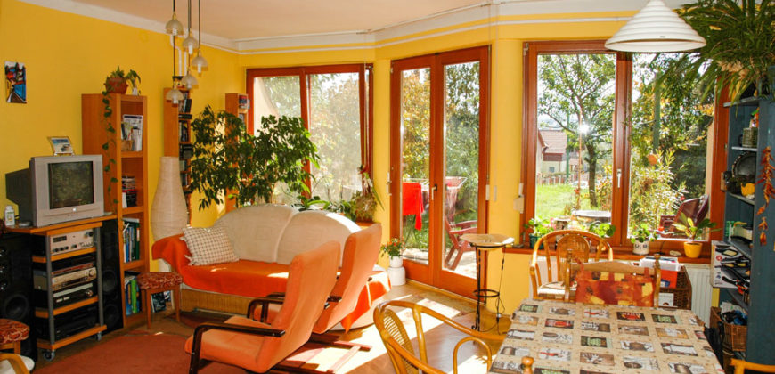 Veszprém, nhà 150 m2, lô 50 m2 – Veszprém, 150 m2 ház, 50 m2 telek