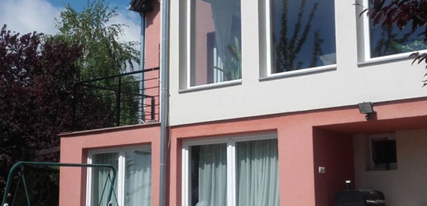 Balatonalmádi, nhà 200 m2, lô 814 m2 – Balatonalmádi, 200 m2 ház, 814 m2 telek