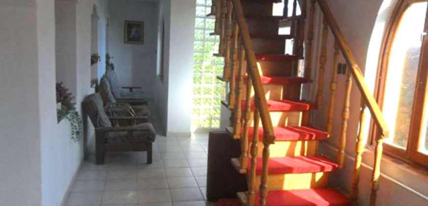 Rezi, nhà 146 m2, lô 886 m2 – Rezi, 146 m2 ház, 886 m2 telek