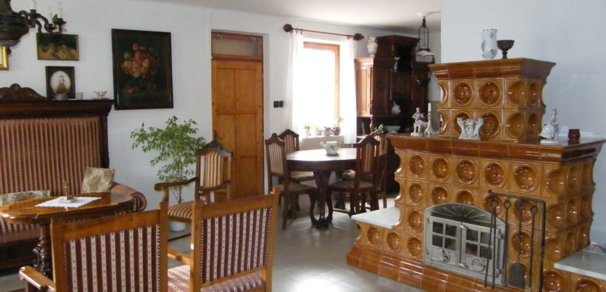 Hajdúszoboszló,218+110 m2 house, 830 m2 telek