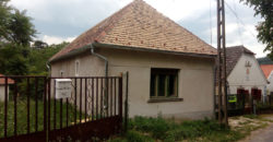 Giếng lạnh, nhà 78 m2, lô 1890 m2 – Hidegkút, 78 m2 ház, 1890 m2 telek