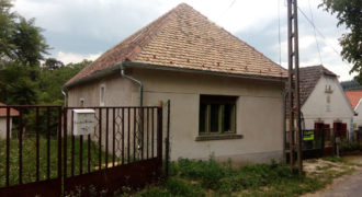 Giếng lạnh, nhà 78 m2, lô 1890 m2 – Hidegkút, 78 m2 ház, 1890 m2 telek