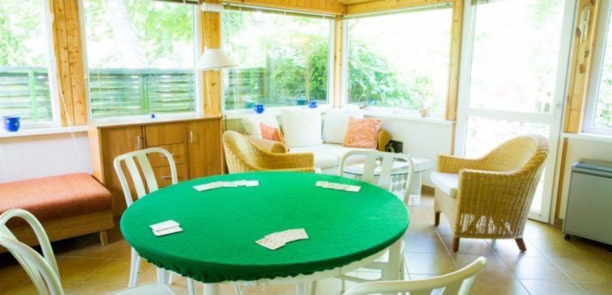 Bán nhà liền kề để bán trong II. khu vực – Eladó ikerház a II. kerületben