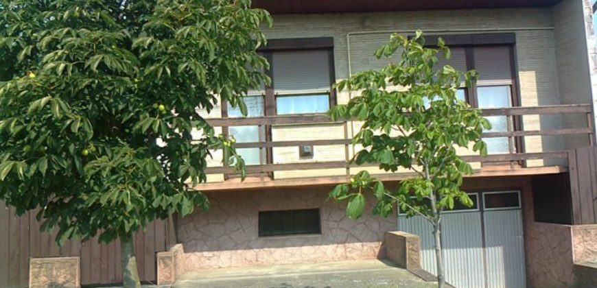 Kakucs, 96 m2 house, 800 m2 telek
