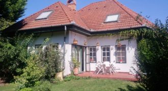 Hajdúszoboszló, 132 m2 ház, 362 m2 telek
