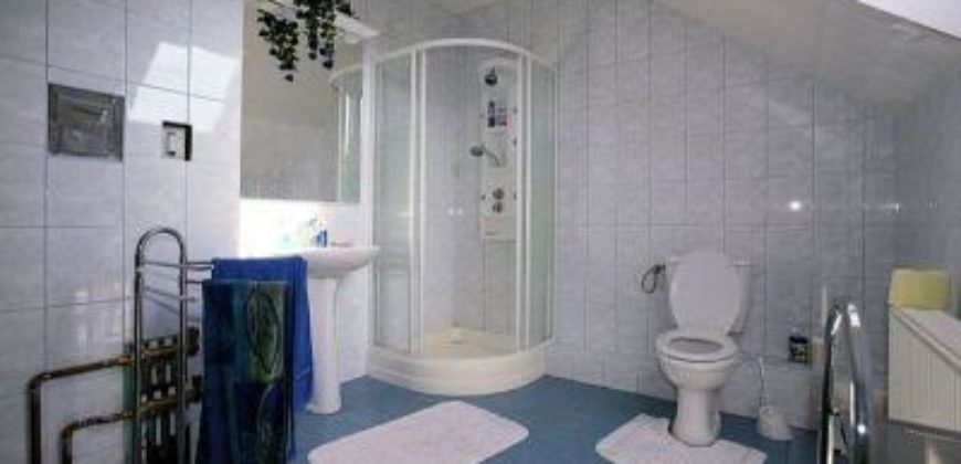 Balatonszárszó, 140 m2 ház, 600 m2 telek