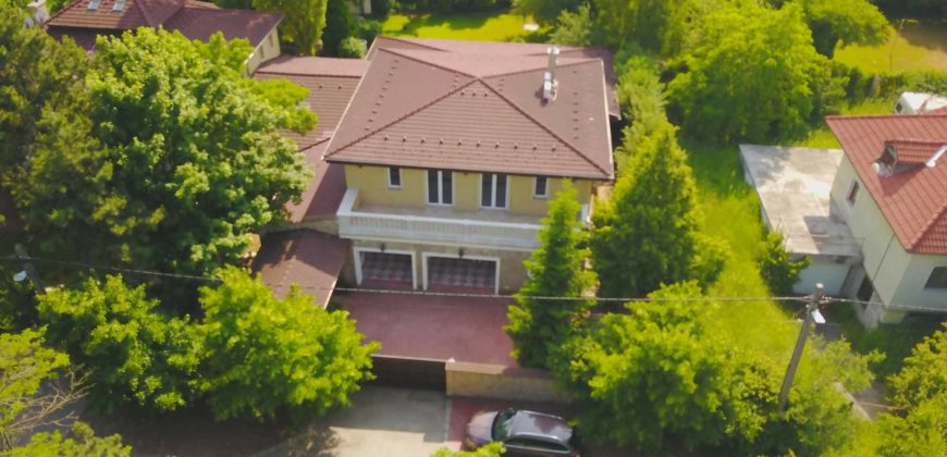 Érd, Nhà 1024 m2, sân vườn 2570 m2 sang trọng nửa sang trọng – Érd, 1024 m2 ház, 2570 m2 kert PAZAR LUXUS FÉLÁRON