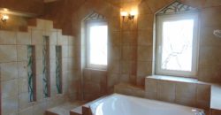 Érd, Nhà 1024 m2, sân vườn 2570 m2 sang trọng nửa sang trọng – Érd, 1024 m2 ház, 2570 m2 kert PAZAR LUXUS FÉLÁRON