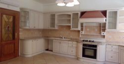 Érd, Nhà 1024 m2, sân vườn 2570 m2 sang trọng nửa sang trọng – Érd, 1024 m2 ház, 2570 m2 kert PAZAR LUXUS FÉLÁRON