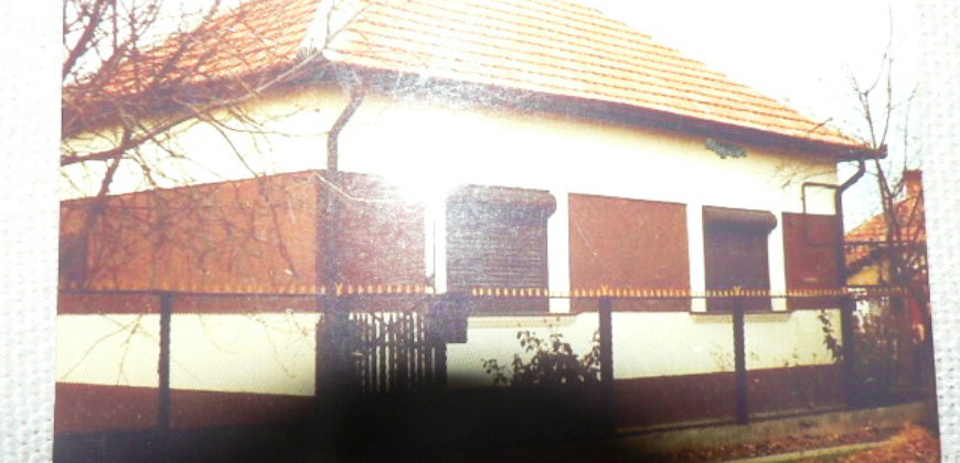 Nhà 100 m2, lô 1080 m2 – Abádszalók, 100 m2 ház, 1080 m2 telek