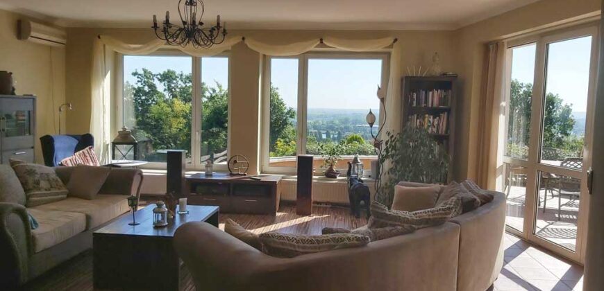 BUDAKALÁSZ BÁN NGÔI NHÀ GIA ĐÌNH MỚI LẠ VỚI PANORAMIC ĐỘC ĐÁO! – BUDAKALÁSZ RÓZSADOMBJÁN ÚJSZERŰ CSALÁDI HÁZ PÁRATLAN PANORÁMÁVAL ELADÓ!