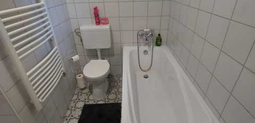 19_kerület Határ út_ Nửa đầu của một ngôi nhà bốn căn hộ được bán ở Wekerlé – 19_kerület Határ út_Wekerlén eladó egy négylakásos hàz első fele _1335