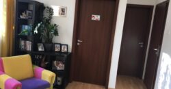 Cần bán lại từ một cá nhân ở Rákoscsaba-Újtelep, ngoài giao thông tuyệt vời, một ngôi nhà liền kề 130 m2 có sân vườn riêng – Magánszemélytől eladó Rákoscsaba-Újtelepen kiváló közlekedés mellett egy 130 m2-es ikerházfél saját kerttel