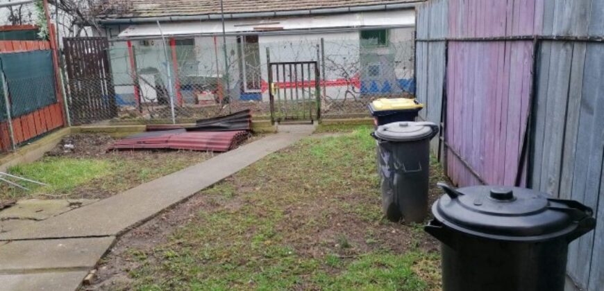 Bán một phần nhà và mặt bằng kinh doanh 18. quận Petőfi đường phố – Eladó házrész és üzlethelyiség 18.kerület Petőfi utca