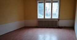Bán một phần nhà và mặt bằng kinh doanh 18. quận Petőfi đường phố – Eladó házrész és üzlethelyiség 18.kerület Petőfi utca